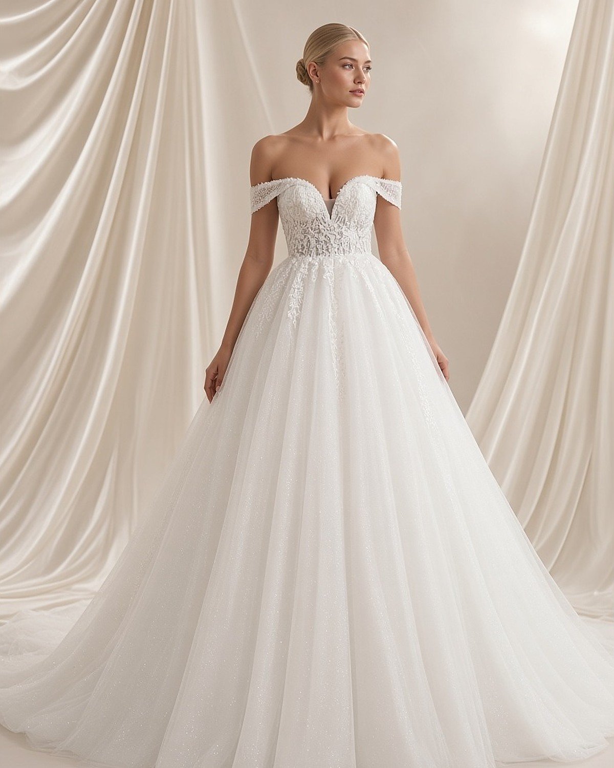Hiedra Ball Gown Wedding Gown - Perla Novia
